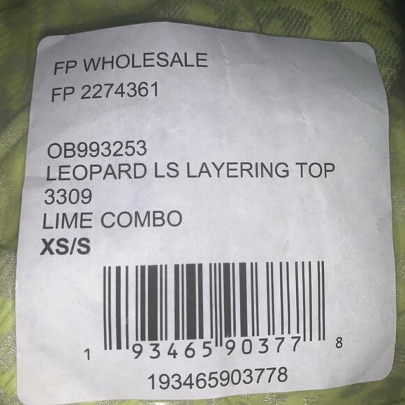 FREE PEOPLE Long Sleeve Leopard Layering Top XS/S‎ - Picture 9 of 9